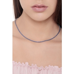Collier tennis en or blanc 18 carats avec des saphirs bleus  2