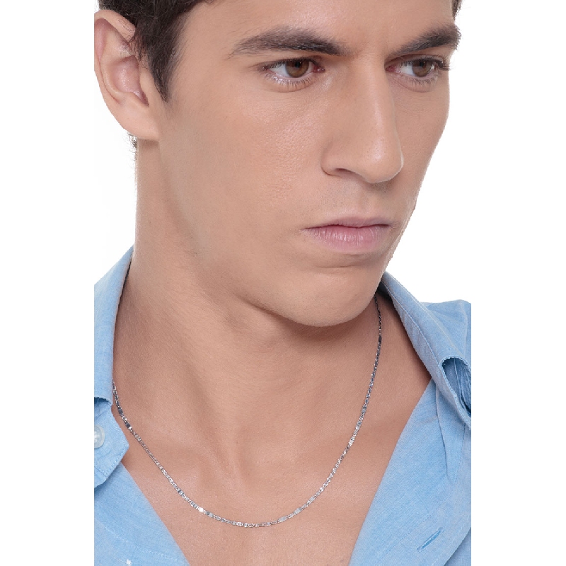 Chaîne plate en or blanc 18 carats, 50 cm