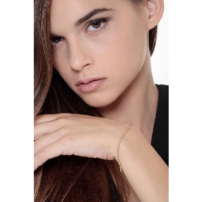 Bracelet féminin design en or jaune diamanté 18k