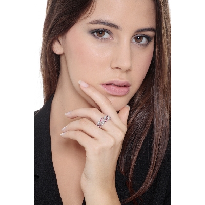 Bague or blanc 18K rubis et diamants gourmette