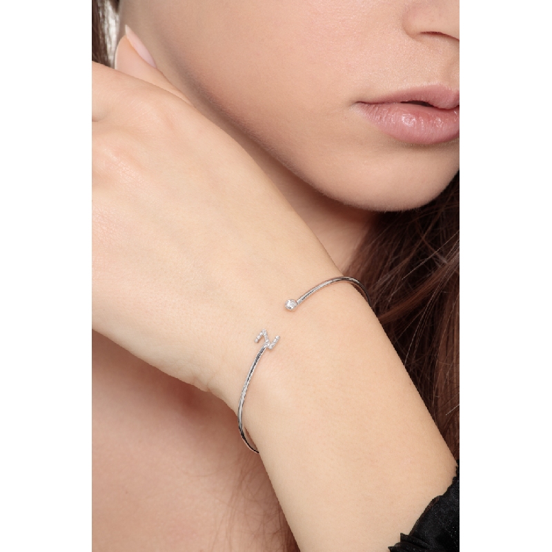 Bracelet rigide en or blanc 18k avec lettre Z
