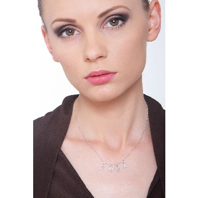 Collier personnalisé prénom  EMMA en or blanc 750 et diamants