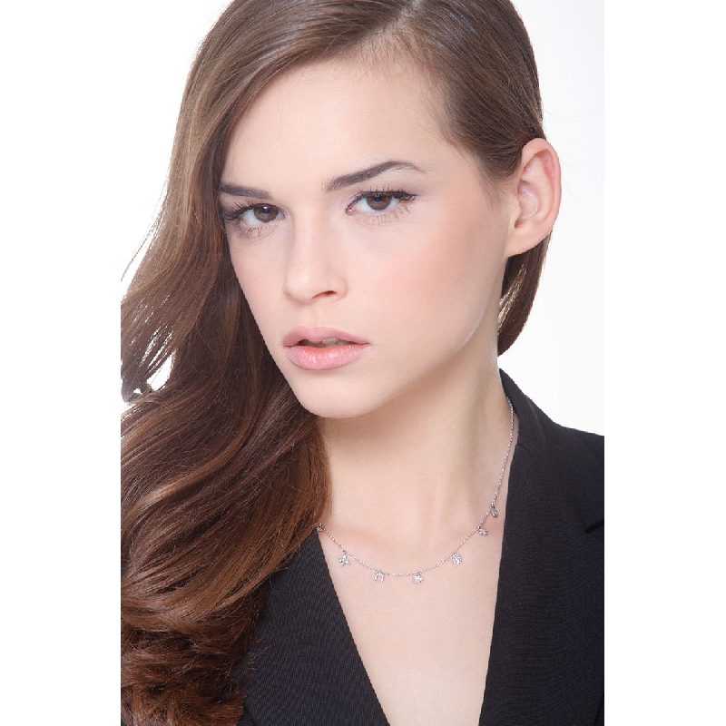 Collier diamants en or blanc 18k avec sept pendentifs fantaisie 