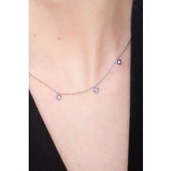 Collier en or blanc 18k avec neuf pendentifs en forme de cœur en diamants 2
