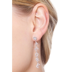 Mono-boucle pendante en or blanc 18 carats avec le mot AMORE 2