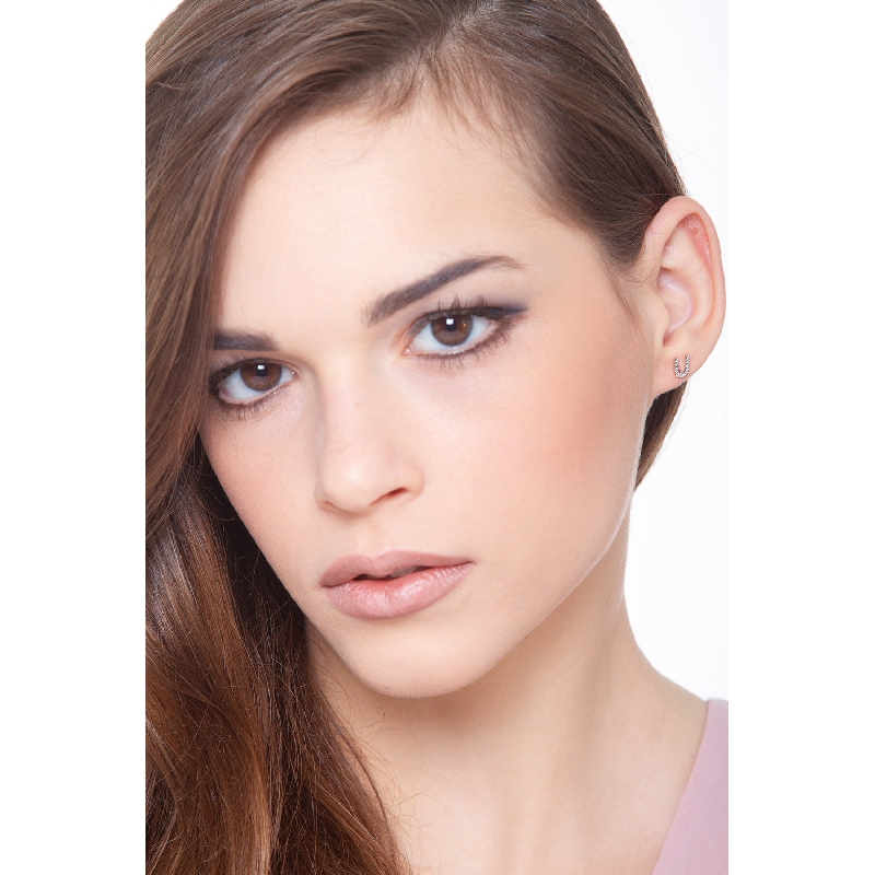 Boucle d'oreille personnalisée lettre U en diamants