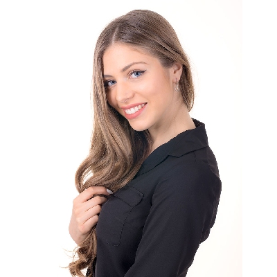 Boucles d’oreilles or blanc 18k cœurs pendentifs et diamants