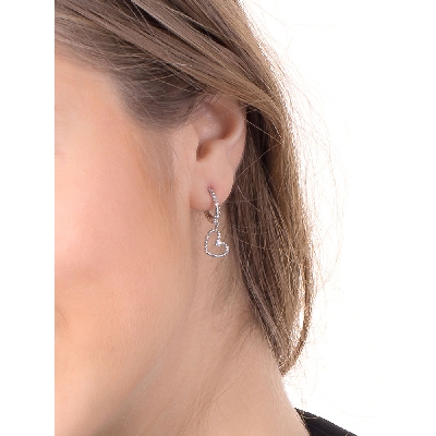 Boucles d’oreilles or blanc 18k cœurs pendentifs et diamants