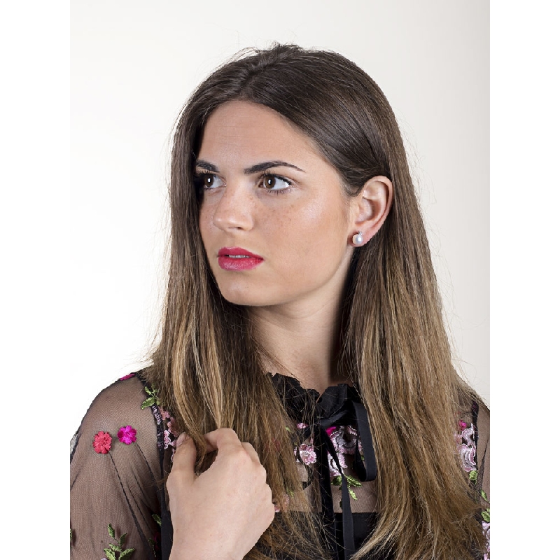 Boucles d’oreilles en or blanc 750 avec perles et diamants