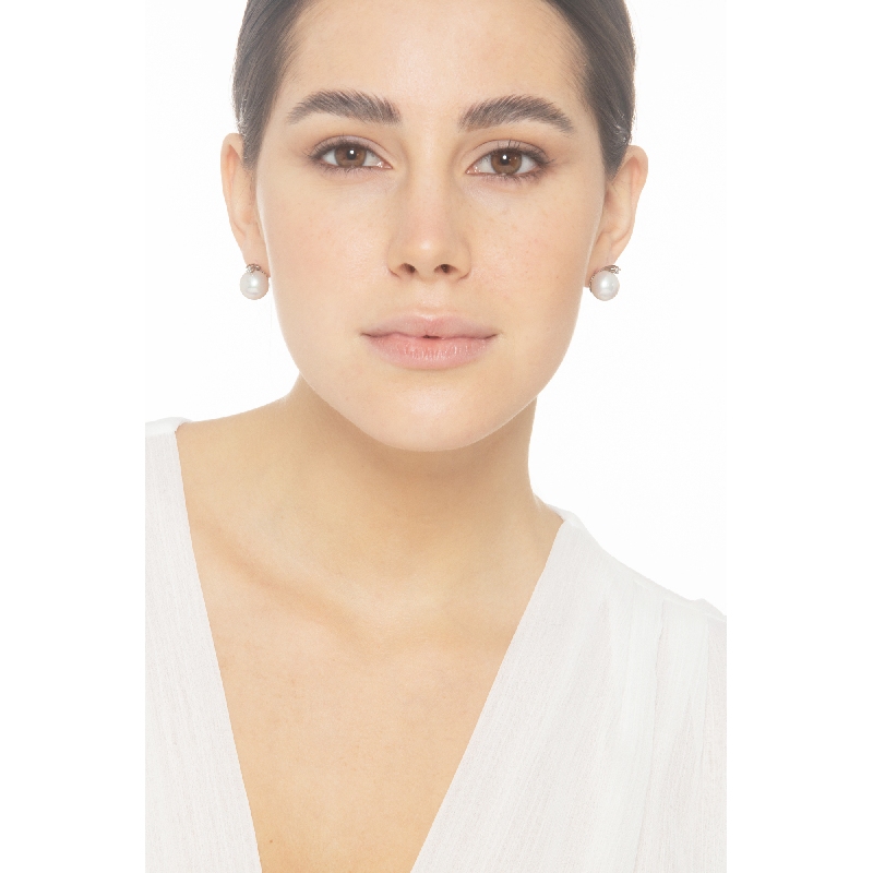 Boucles d’oreilles femme en or blanc 18k avec perles naturelles et diamants