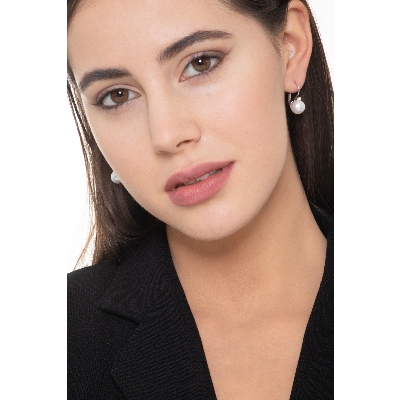 Boucles d’oreilles perles de culture et diamants en or blanc 18k