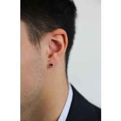 Boucle d'oreille unique en or blanc 18 carats à quatre griffes avec diamant 0,22 ct. 2