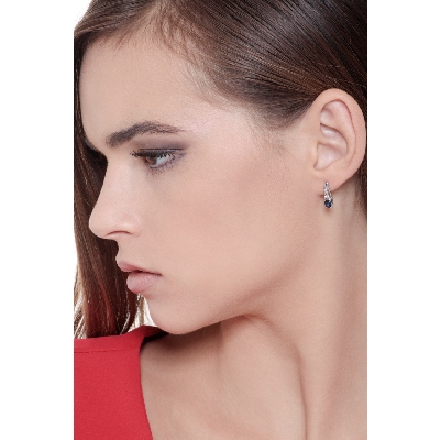 Boucles d’oreilles en or blanc 750 avec saphirs ovales et diamants