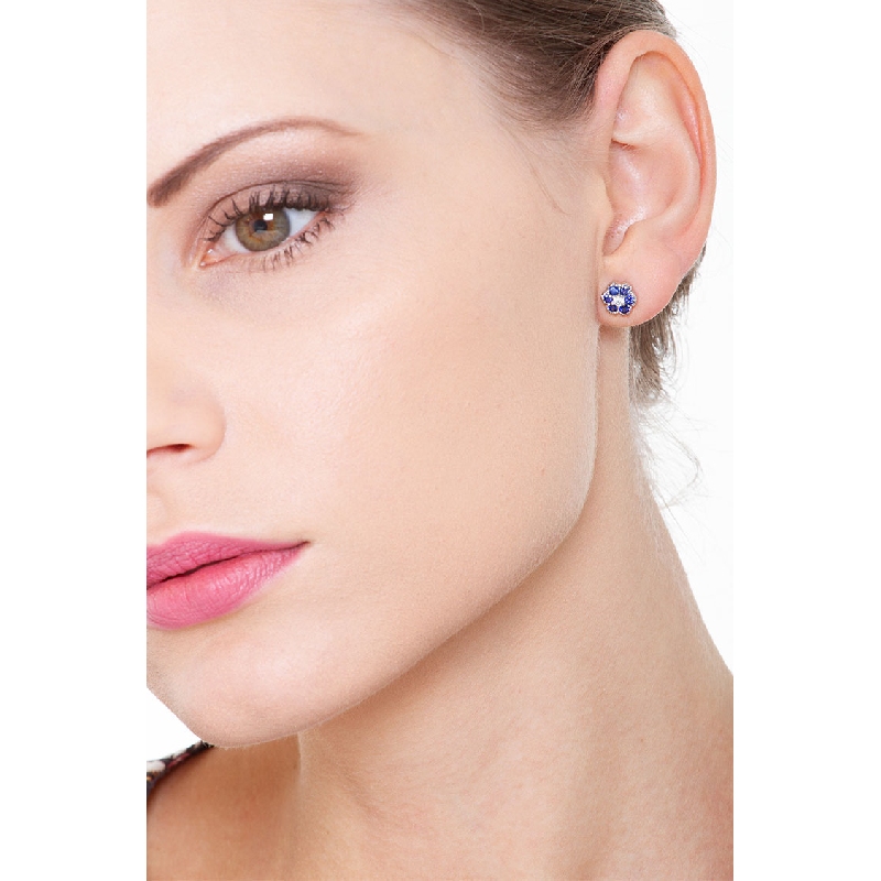 Boucles d'oreilles en or blanc 18k avec diamants et saphirs bleus