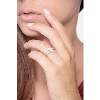 Bague extensible en or blanc et rose 18k avec diamants