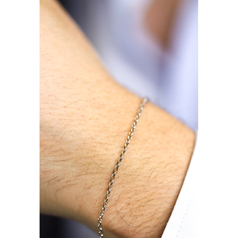 Bracelet chaîne légère en or blanc 18 carats