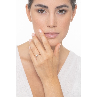 Bague Solitaire 4 Griffes en Or Blanc 18k avec Diamant 0,40 ct