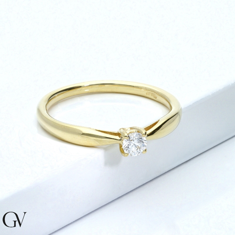 Bague solitaire diamant or jaune 18k ct 0.20