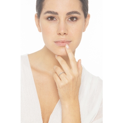 Bague solitaire à six griffes en or blanc 18 CT 