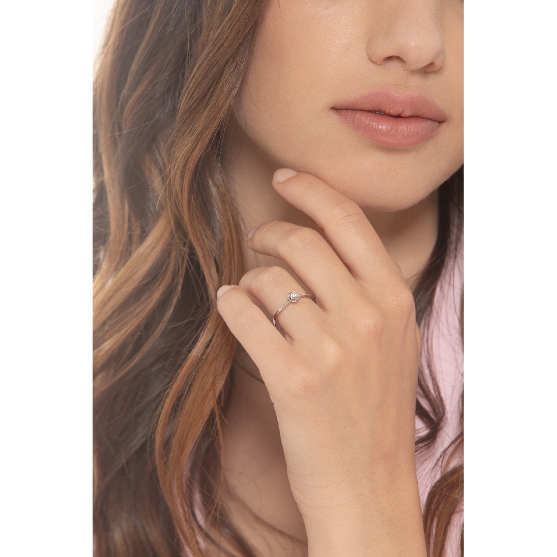 Bague solitaire diamant et or blanc 18k ,  ct. 0,15