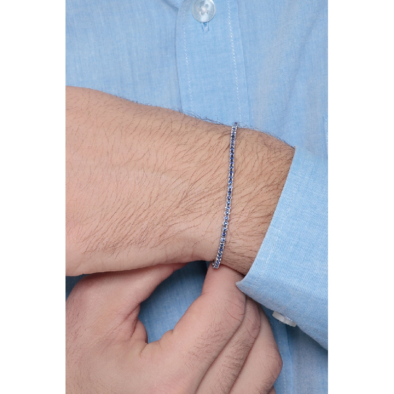 Bracelet  en or blanc 18k Tennis avec saphirs bleus