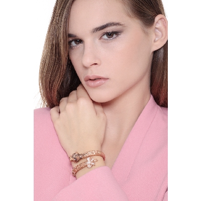 Bracelet en Or Rose 18k en Forme de Fox Terrier avec Diamants