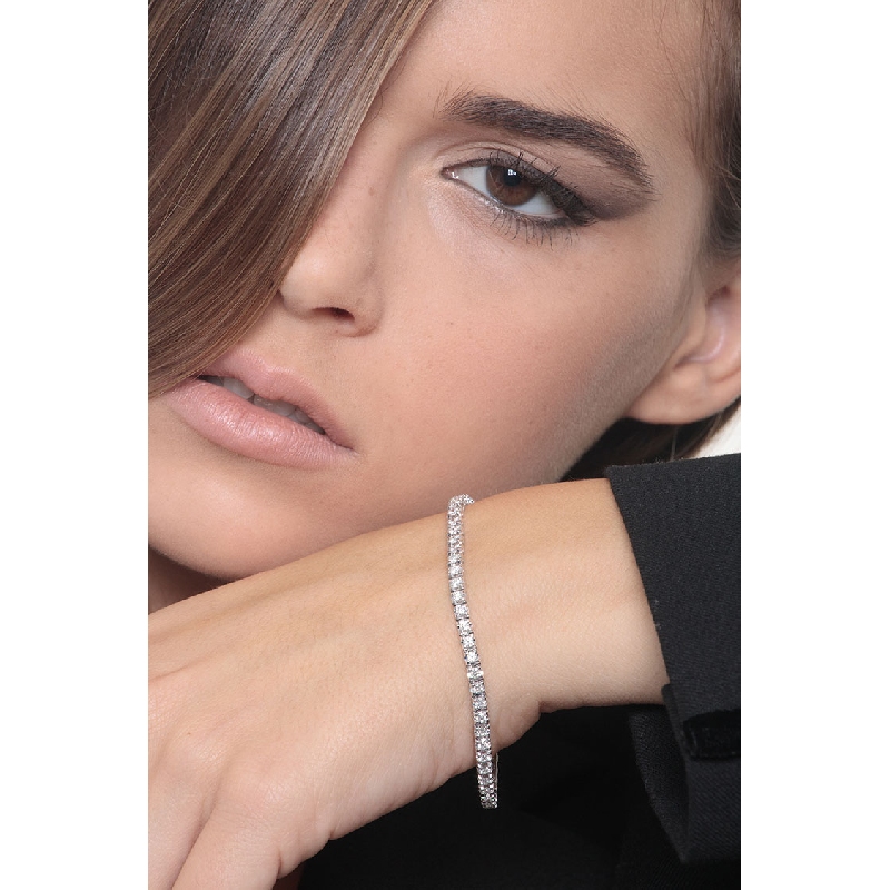 Bracelet tennis en or blanc 18k et diamants blancs