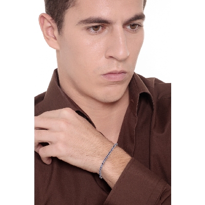 Bracelet Tennis en or blanc 18 carats avec des saphirs bleus