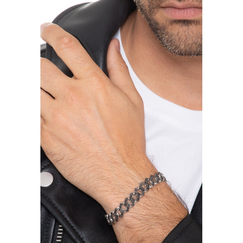 Bracelet groumette en or blanc 18k avec diamants noirs. Pointes brunies.