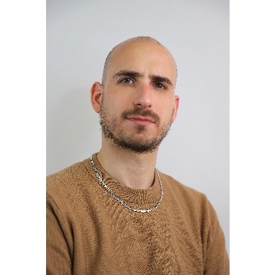 Collier à mailles gourmette en or blanc 18k, cm 50.