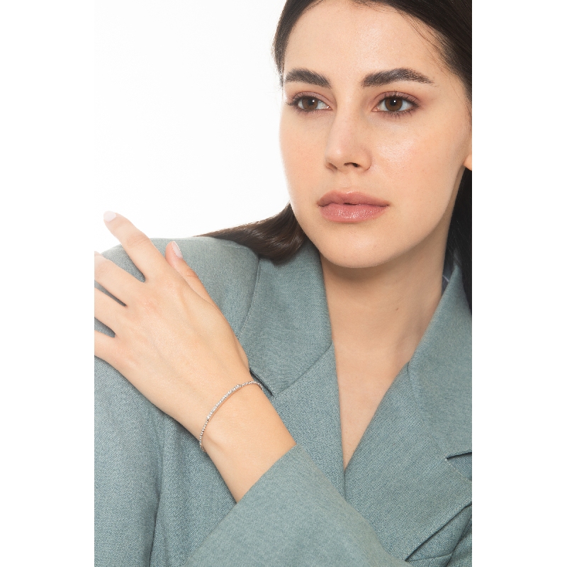 Bracelet rigide en or blanc 750 avec diamants