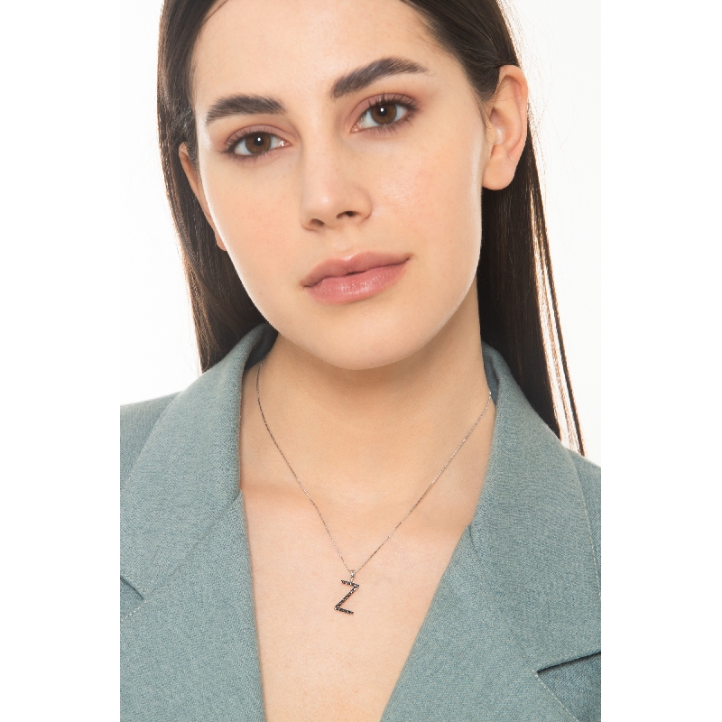  Collier en or blanc 18k avec pendentif lettre Z en diamants noirs