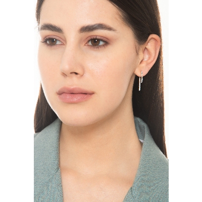 Boucles d’oreilles en or 18k avec trois rangées de diamants en cascade