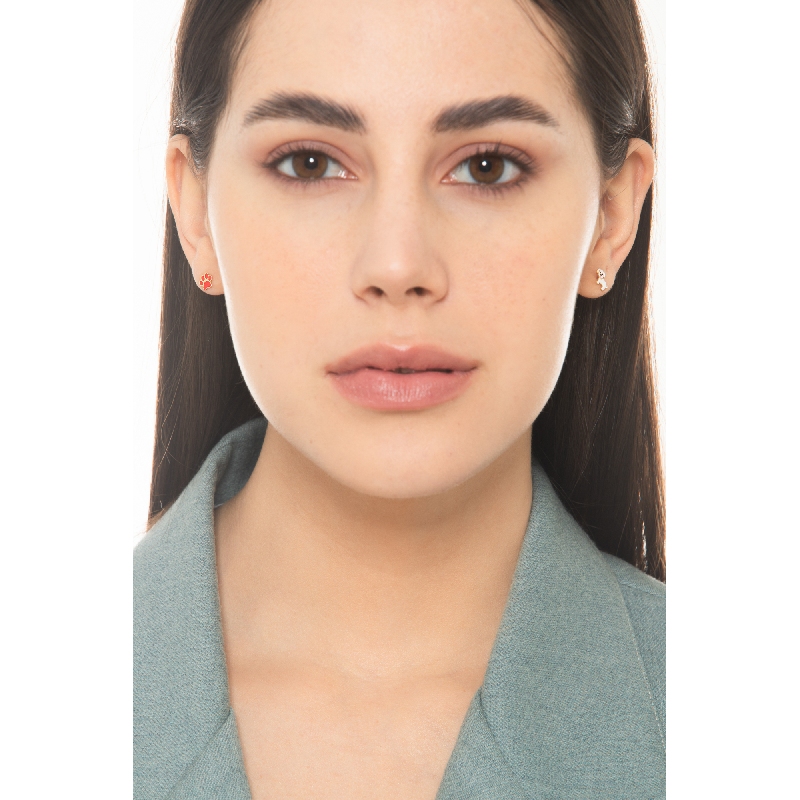 Boucles d'oreilles en or jaune 18k petit chien et patte rouge