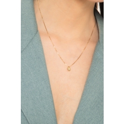 Collier en or jaune 18k avec petite goutte lisse 2