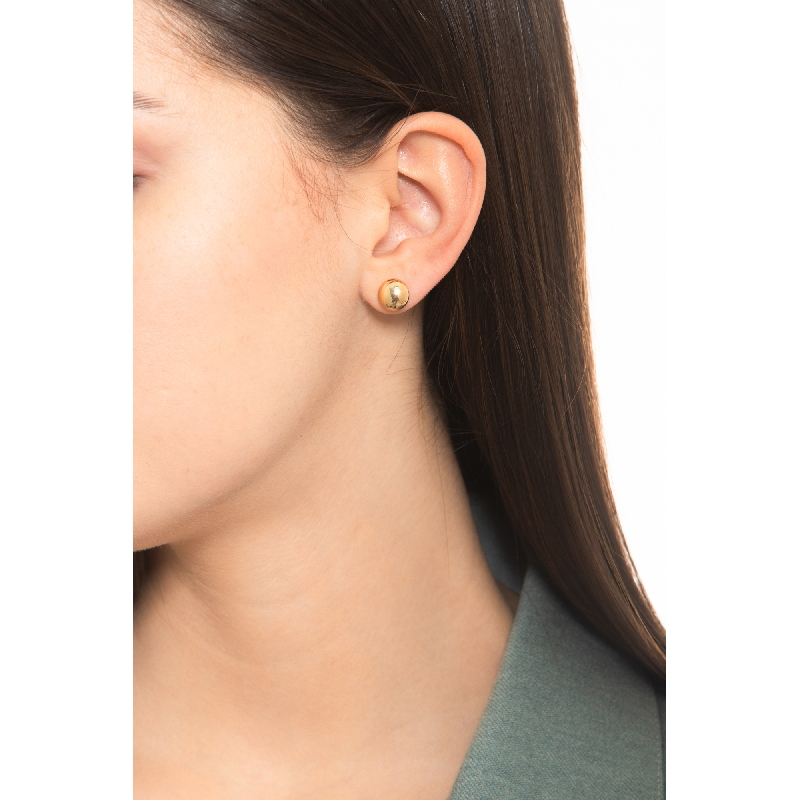 Petites boucles d’oreilles boutons en or jaune 18k