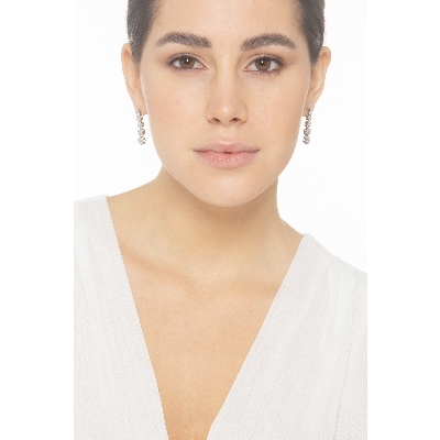 Boucles d'oreilles en or blanc 18k modèle illusion avec 5 fleurs