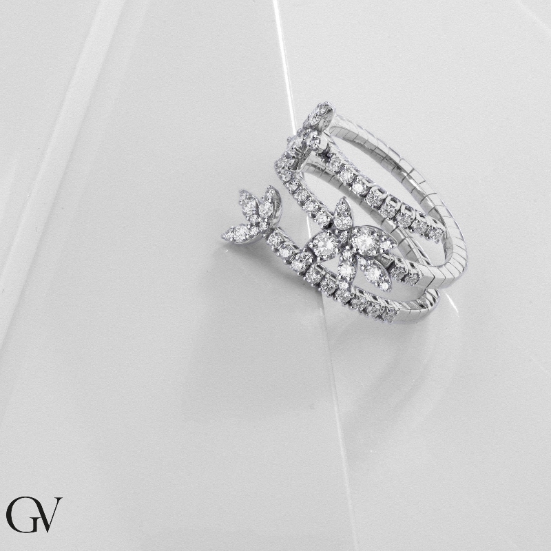 Bague ressort 3 tours en or blanc 18k avec diamants