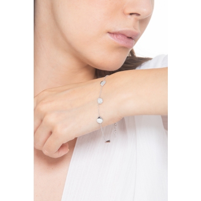 Bracelet en or blanc 18 carats avec 4 gouttes et diamants, 22 cm