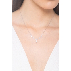 Collier avec pendentif en or blanc 750 et diamants 2