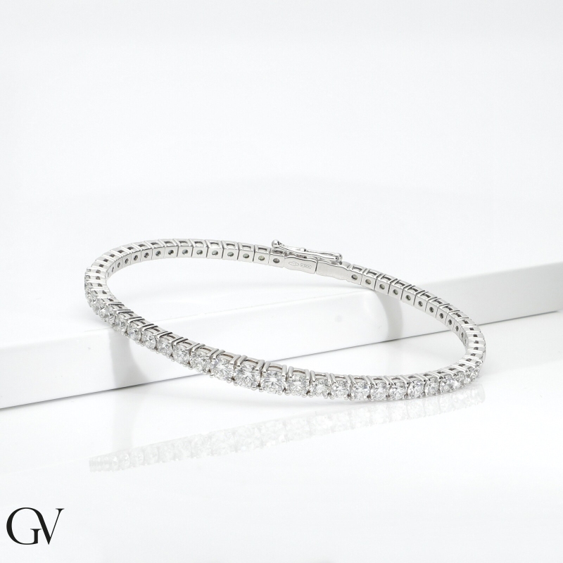 Bracelet semi-rigide en or blanc 18 carats avec diamants 