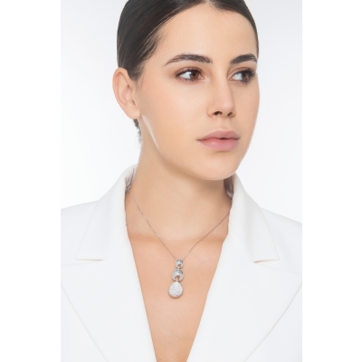 Collier en or blanc 18 ct avec ovales et diamants