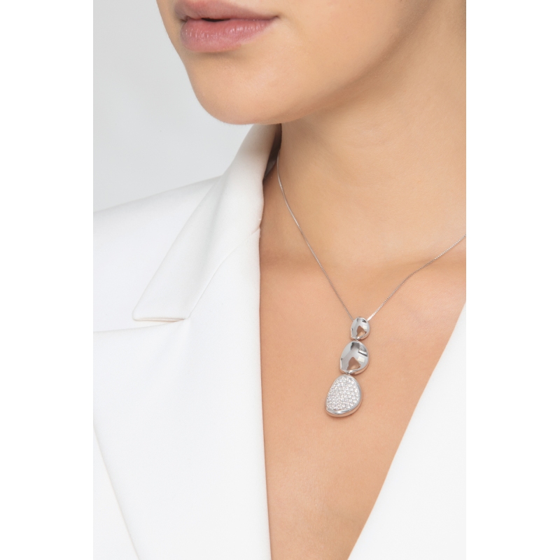 Collier en or blanc 18 ct avec ovales et diamants