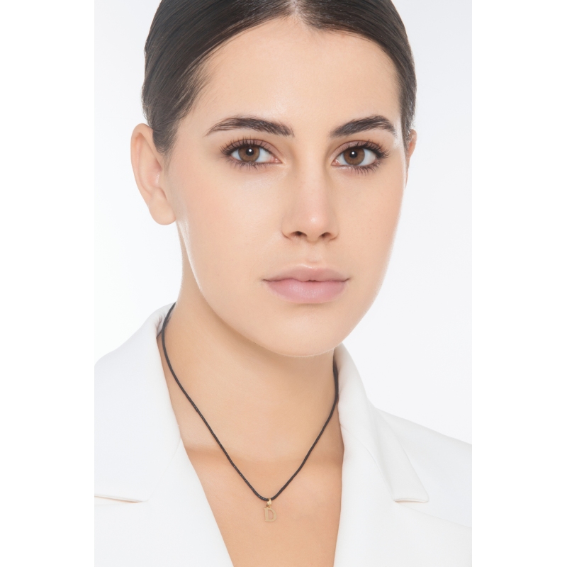 Pendentif avec la lettre initiale D en or jaune 18 carats