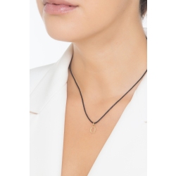 Pendentif avec lettre initiale Q 2