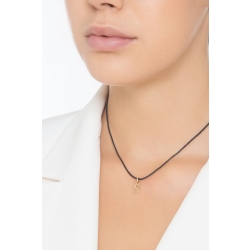 Pendentif avec lettre initiale  S 2