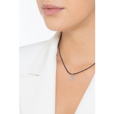 Pendentif avec initiale M Or blanc 18 carats