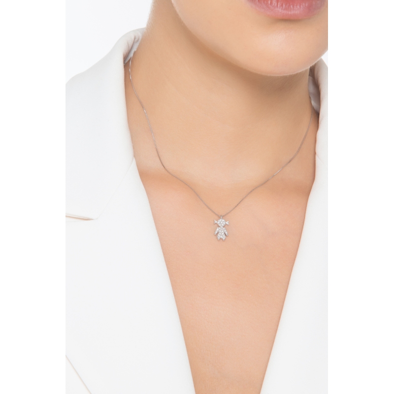 Collier en or blanc 18k avec pendentif petite fille en diamants 