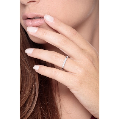 Bague à 9 diamants 0.30 ct et or blanc 18k