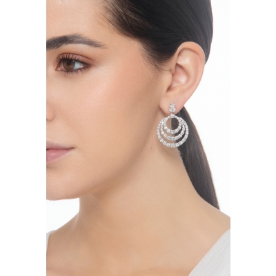 Boucles d’oreilles en or blanc 18 carats et diamants 